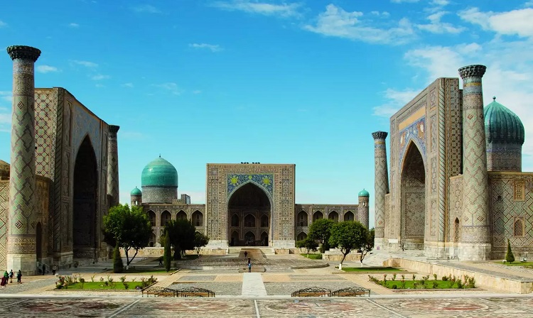 Самарканд. Регистан